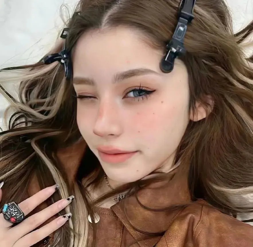 机器情人之野蛮女管家